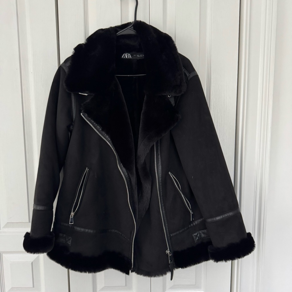 Zara Black Jacket with Faux Fur Trim